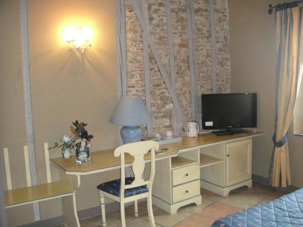 Auberge des Lices Carcassonne Zimmer foto